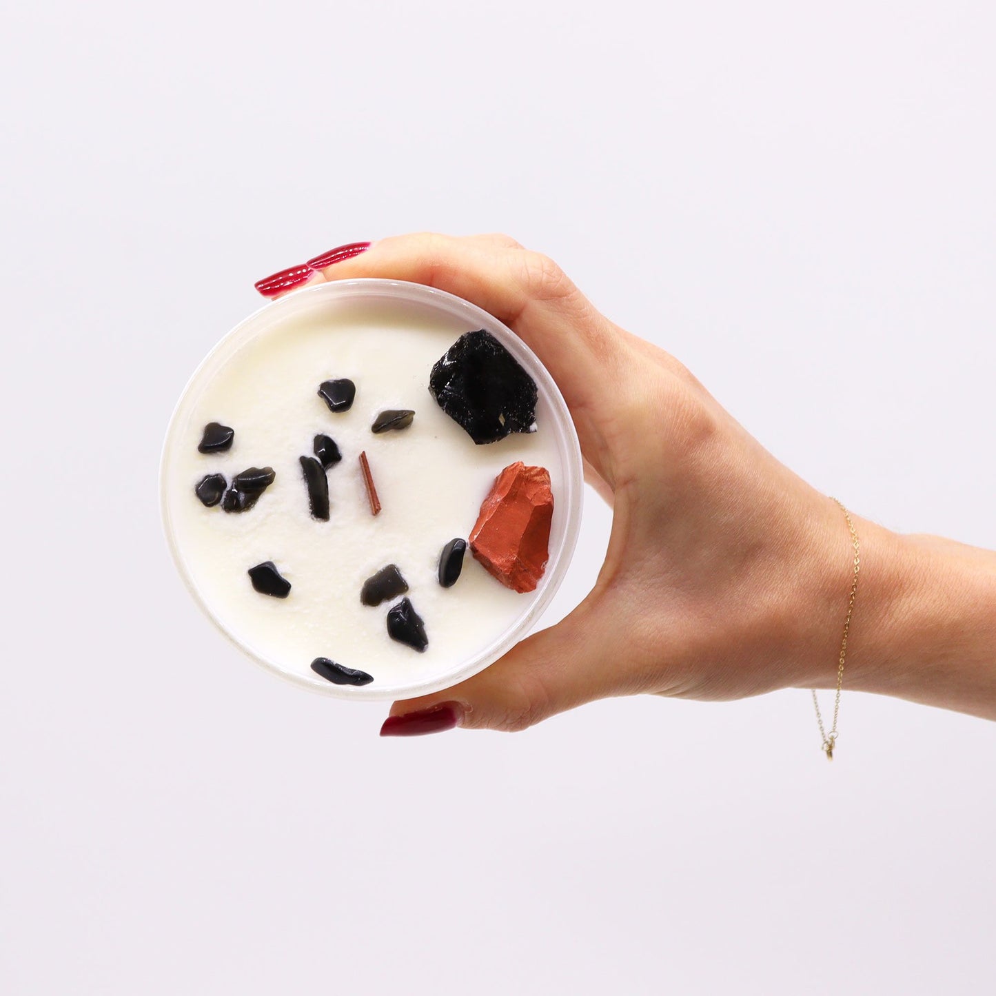 Root Chakra Crystal Candle – Red Jasper & Black Agate | Grounding & Stability Soy Candle